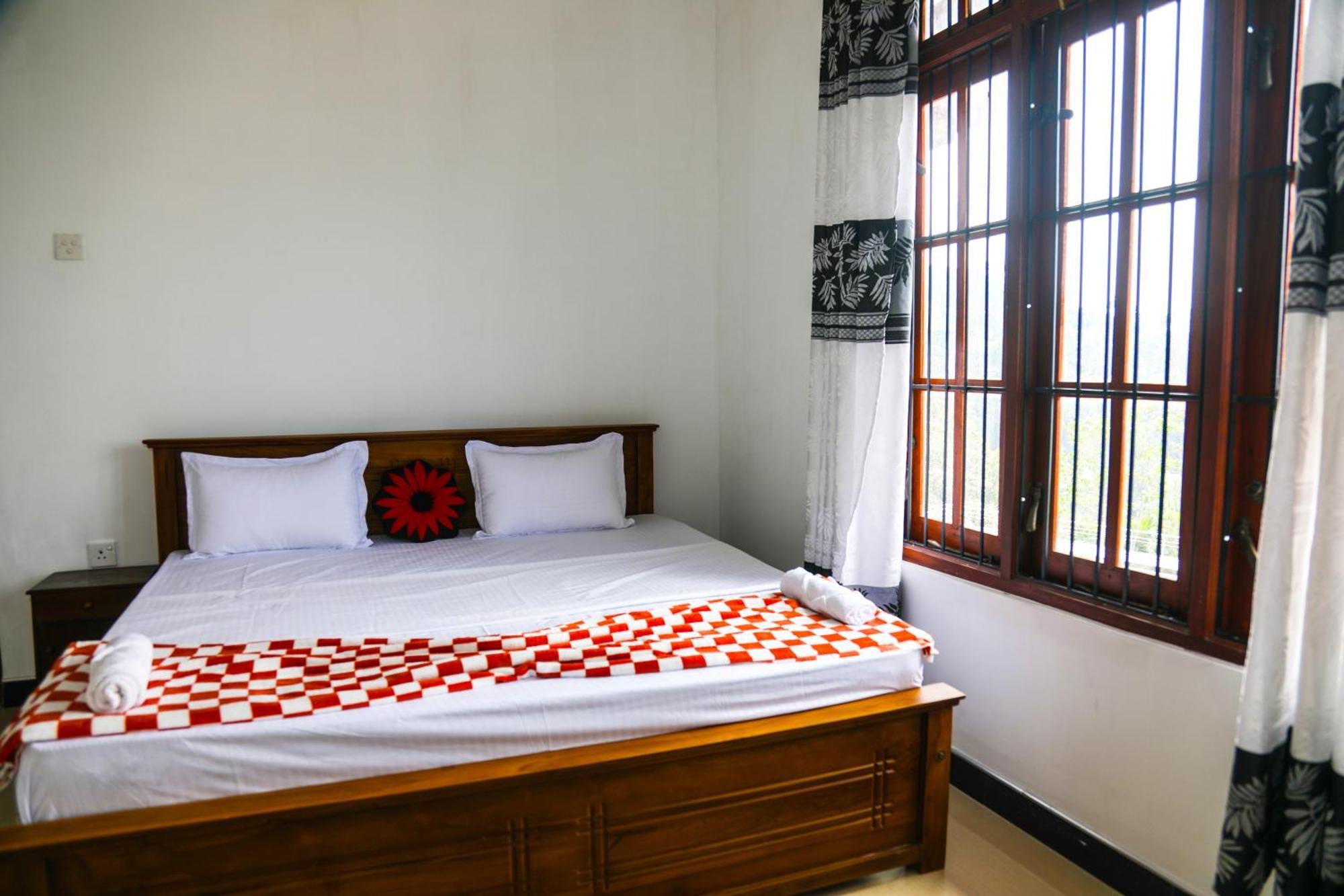 Mountain Bliss Villa Peradeniya Exterior foto